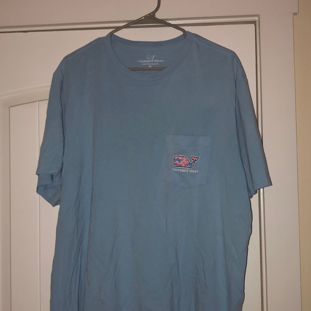 Vineyard Vines size XL cotton r shirt